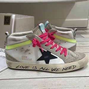 Love Is All We Need authentic Mid Star 39